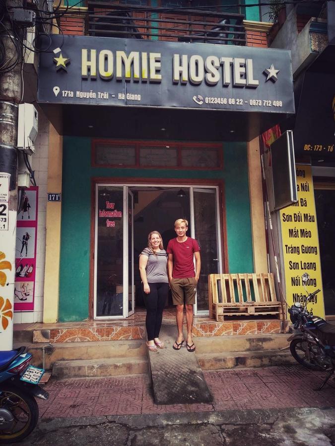 Homie Hostel & Tour Ha Giang Εξωτερικό φωτογραφία